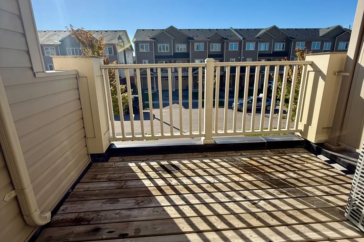 66 Tabaret Crescent, ON L1L 0G5