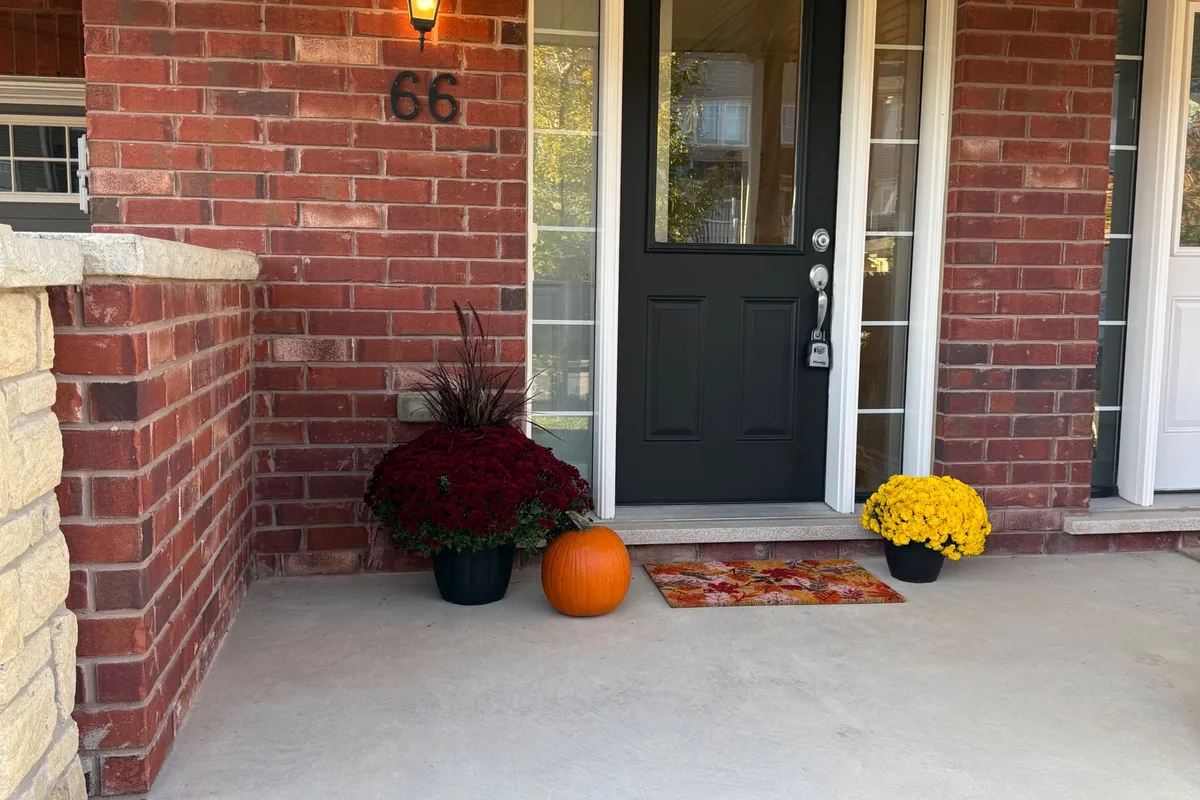 66 Tabaret Crescent, ON L1L 0G5