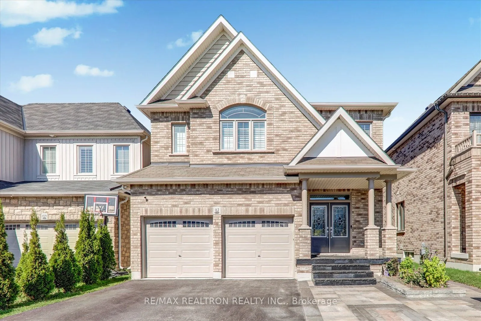 112 Fred Jackman Avenue, ON L1C 0T4