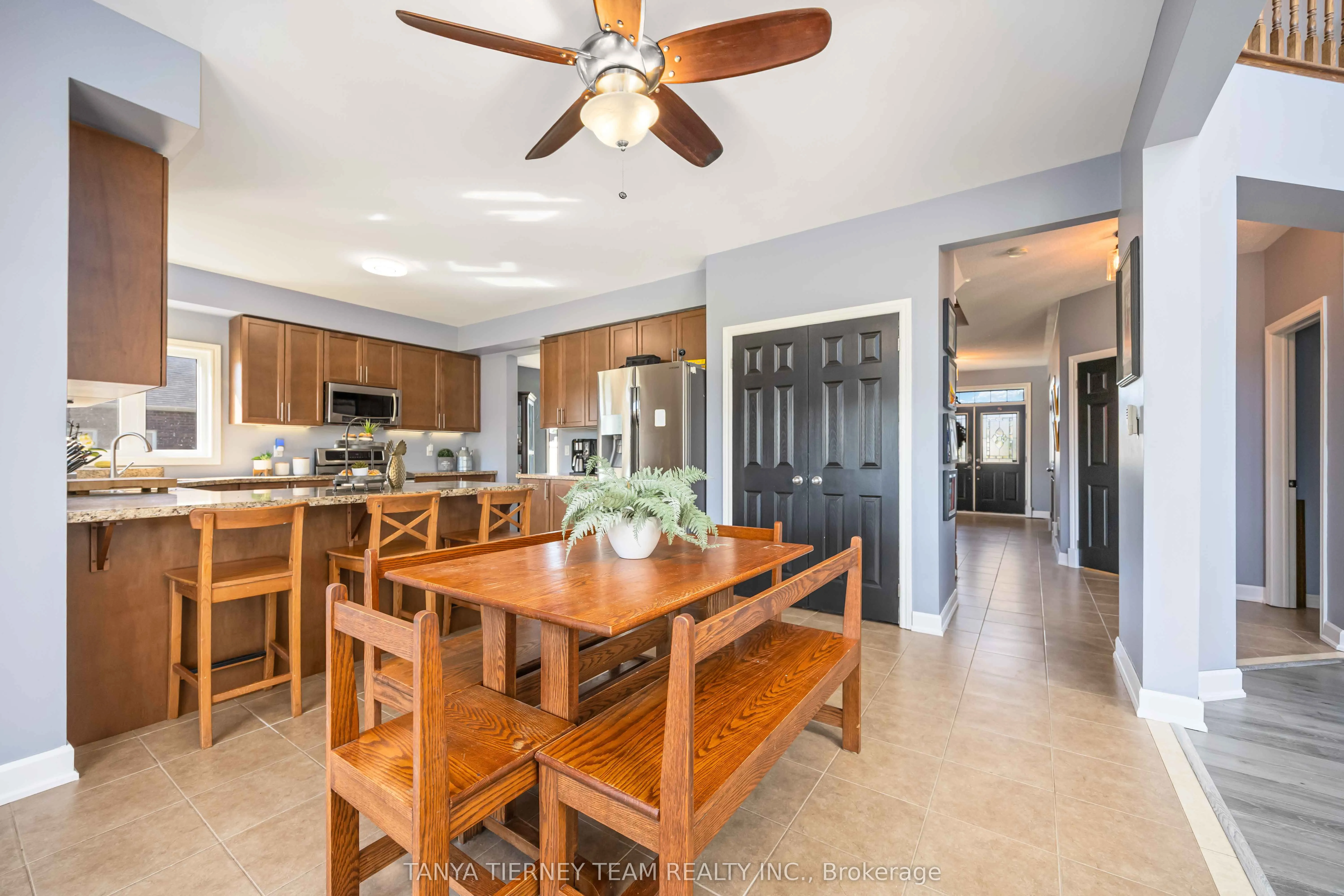 35 Charles Tilley Crescent, ON L0A 1J0