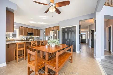 35 Charles Tilley Crescent, ON L0A 1J0