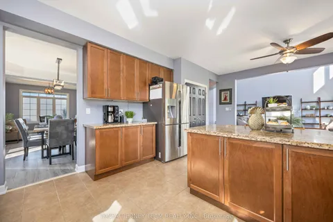 35 Charles Tilley Crescent, ON L0A 1J0