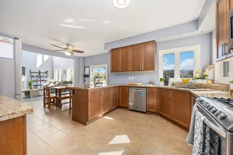 35 Charles Tilley Crescent, ON L0A 1J0