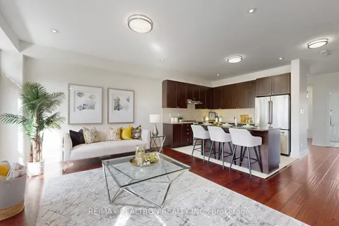 8 Culloden Court, ON M1C 0E9