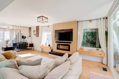 994 Copperfield Drive, ON L1K 1S4