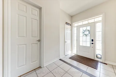 30 Arthur Mclaughlin Street, ON L1C 0T6