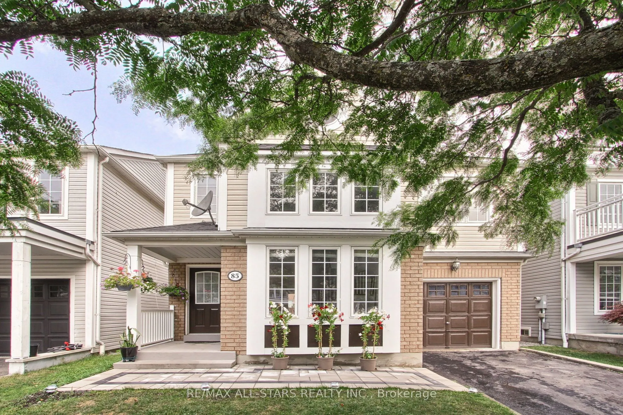 85 Handley Crescent, ON L1Z 1M3