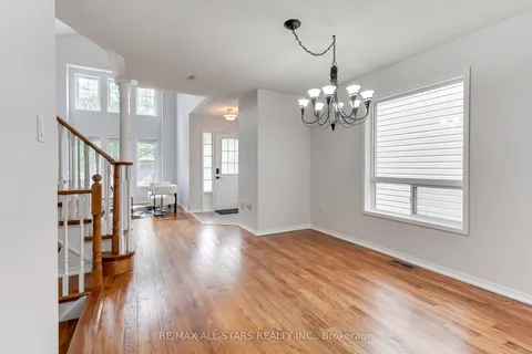 85 Handley Crescent, ON L1Z 1M3