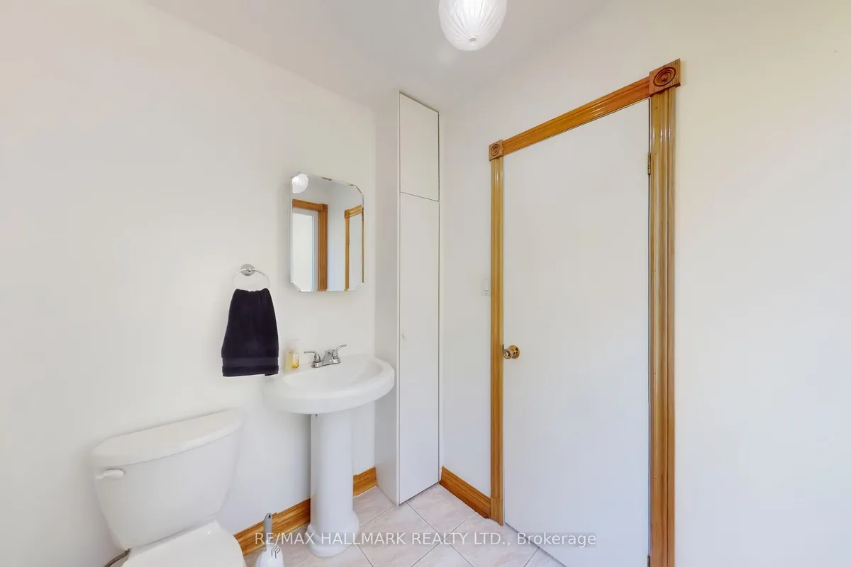 38 Courton Drive, ON M1R 1K8