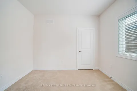 2085 Coppermine Street, ON L1L 0T2