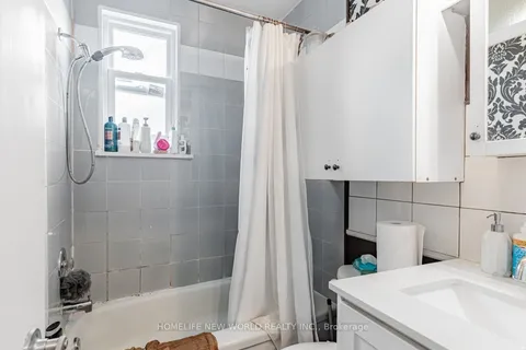 878 Kingston Road, ON M4E 1S3