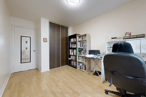 63 Revlis Crescent, ON M1V 1E8