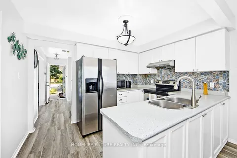 23 Meredith Court, ON L1E 2V9