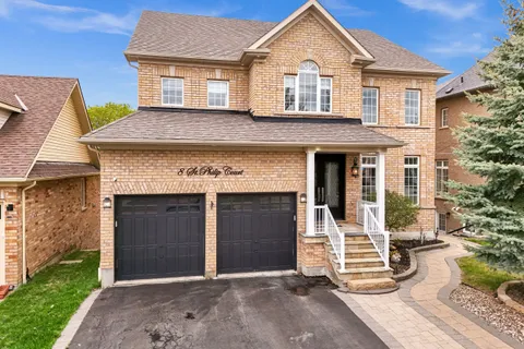 8 St Philip Court, ON L1P 0A5