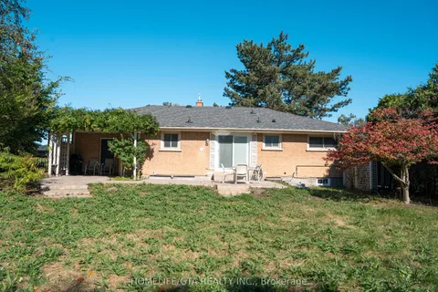 445 Rossland Road, ON L1J 3G9