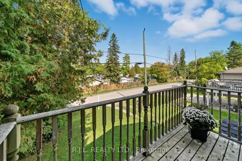 178 Platten Boulevard, ON L9L 1B4