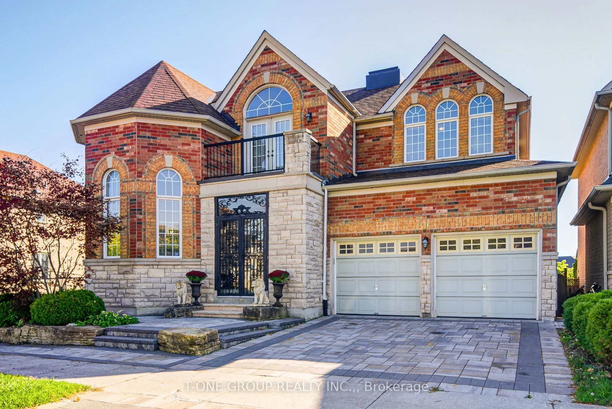 39 Boulderbrook Drive, ON M1X 2C2