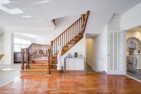 39 Boulderbrook Drive, ON M1X 2C2