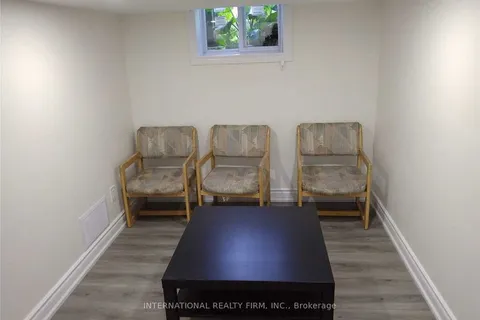 5 Aylesford Drive, ON M1N 1L6