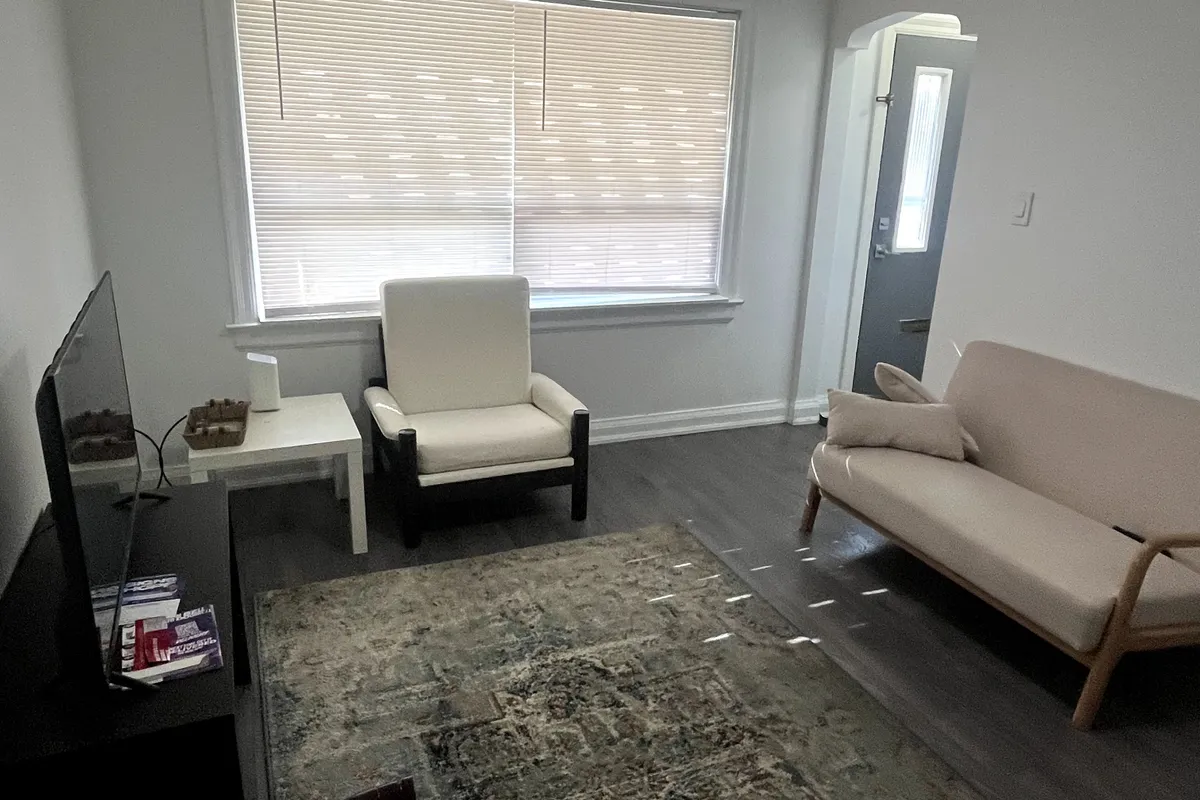 322 Cosburn Avenue, ON M4J 2M9