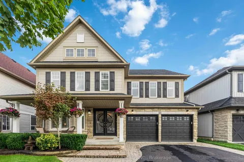 11 Claridge Crescent, ON L1R 3E2