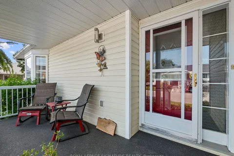 33 Steelhead Lane, ON L1B 1B3