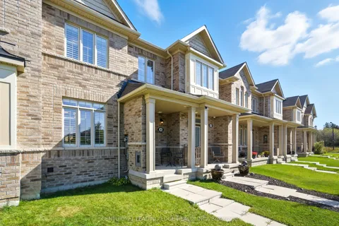 14 Drayton Avenue, ON L1T 0N9