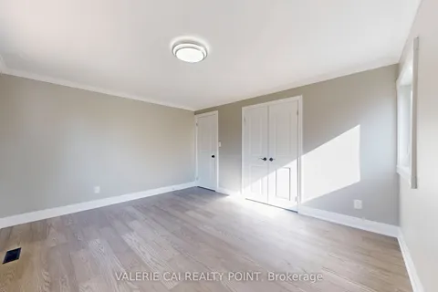 96 Bolland Crescent, ON L1S 3G9