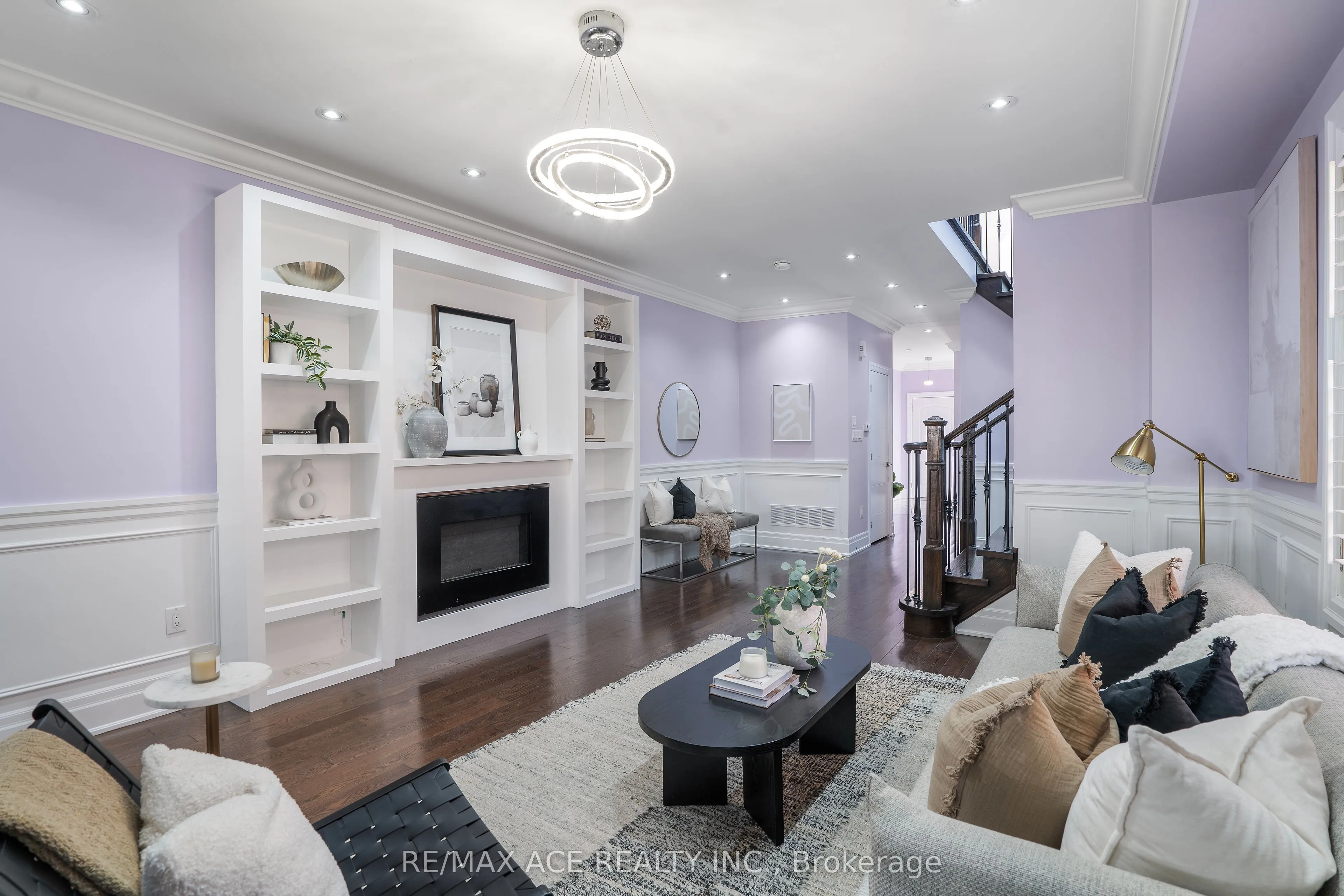 71 August Avenue, ON M1L 3N1