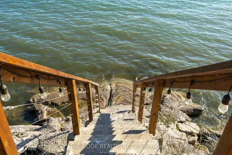 74 East Beach Road, ON L1C 3K3