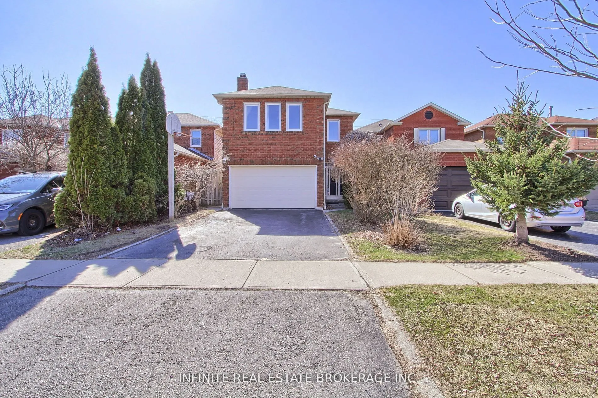 70 sable Crescent, ON L1R 1Y6