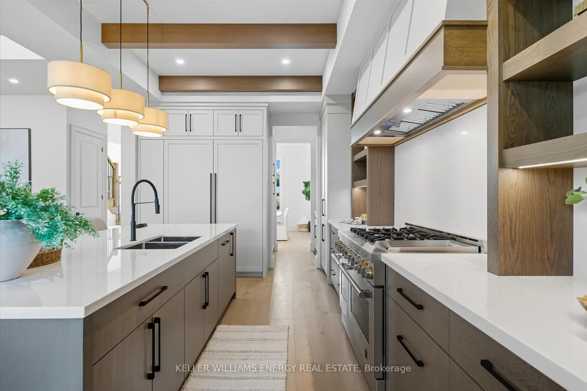 631 Mill Street, ON L1B 1L9