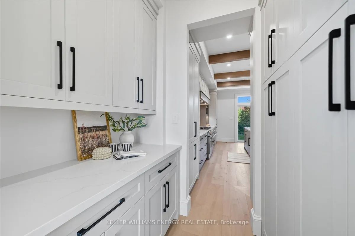 631 Mill Street, ON L1B 1L9