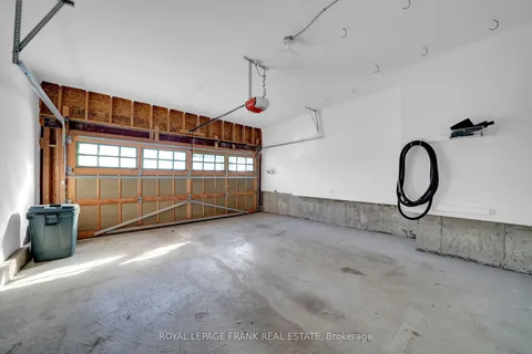 146 Buttonshaw Street, ON L1C 0J7