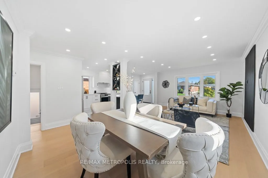 27 Gully Drive, ON M1K 4W3