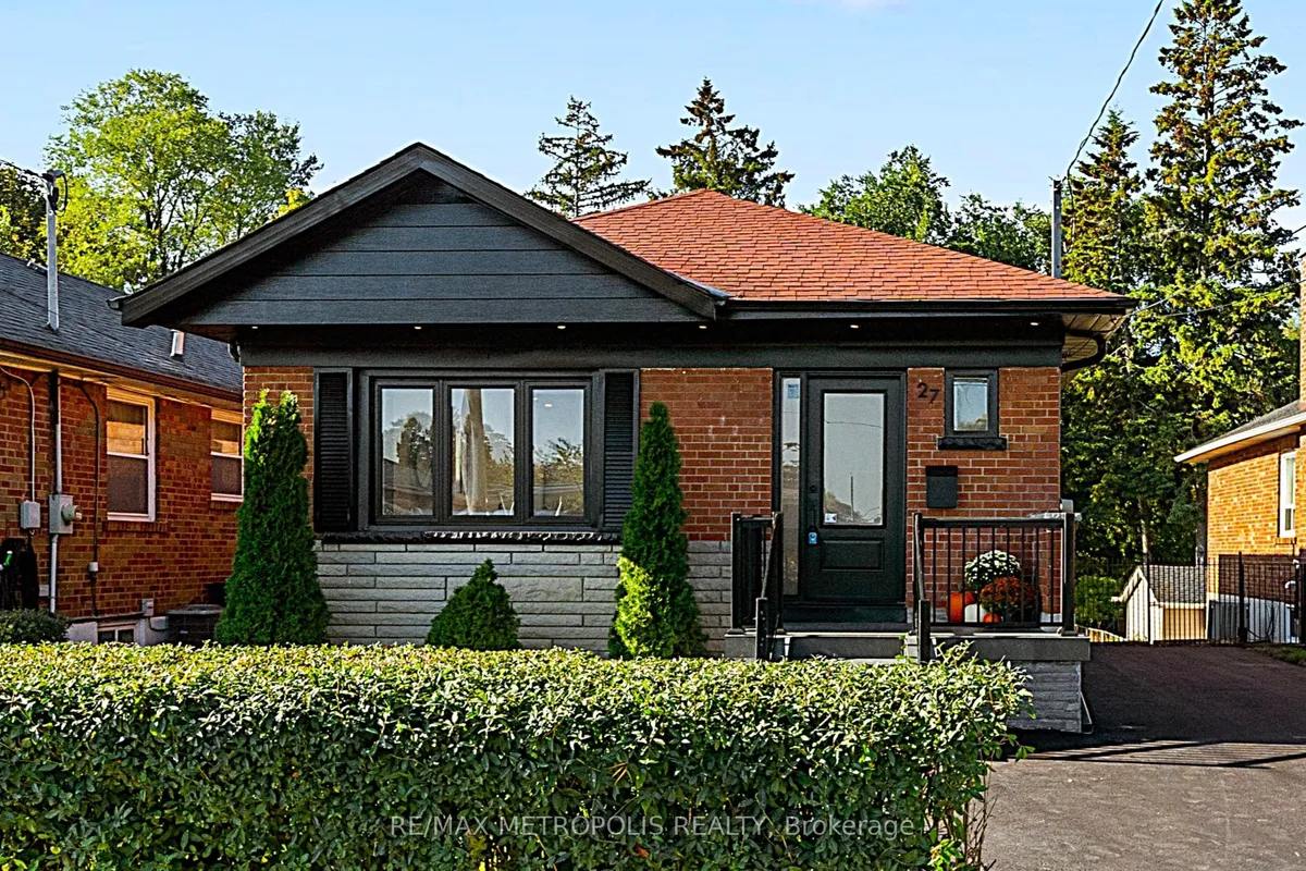 27 Gully Drive, ON M1K 4W3