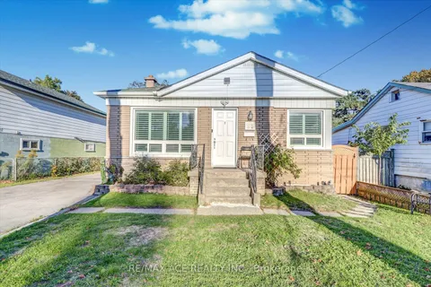 53 Falaise Road, ON M1E 3B7