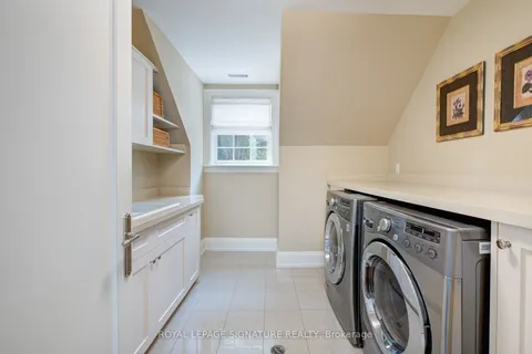 20 Taylor Drive, ON M4C 3B3