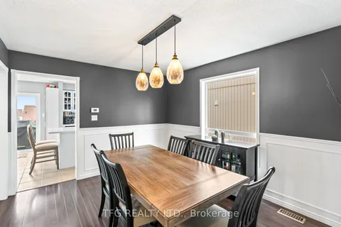 1187 Ashgrove Crescent, ON L1K 3A4