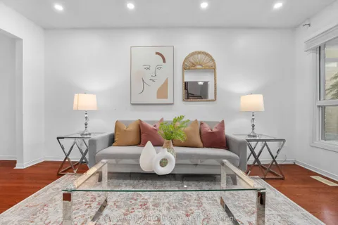 40 Parkins Drive, ON L1T 3L2