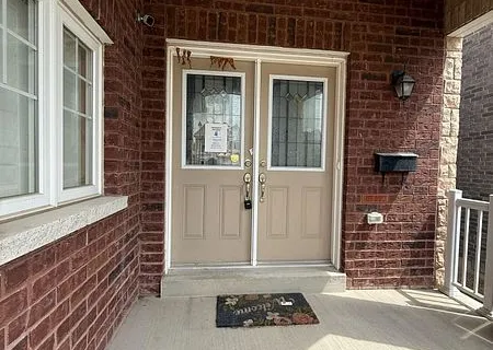 697 Audley Road, ON L1Z 0T7