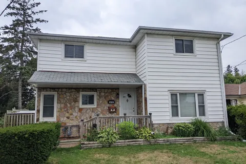 1478 Simcoe Street, ON L1G 4X7