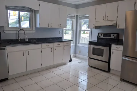 1478 Simcoe Street, ON L1G 4X7