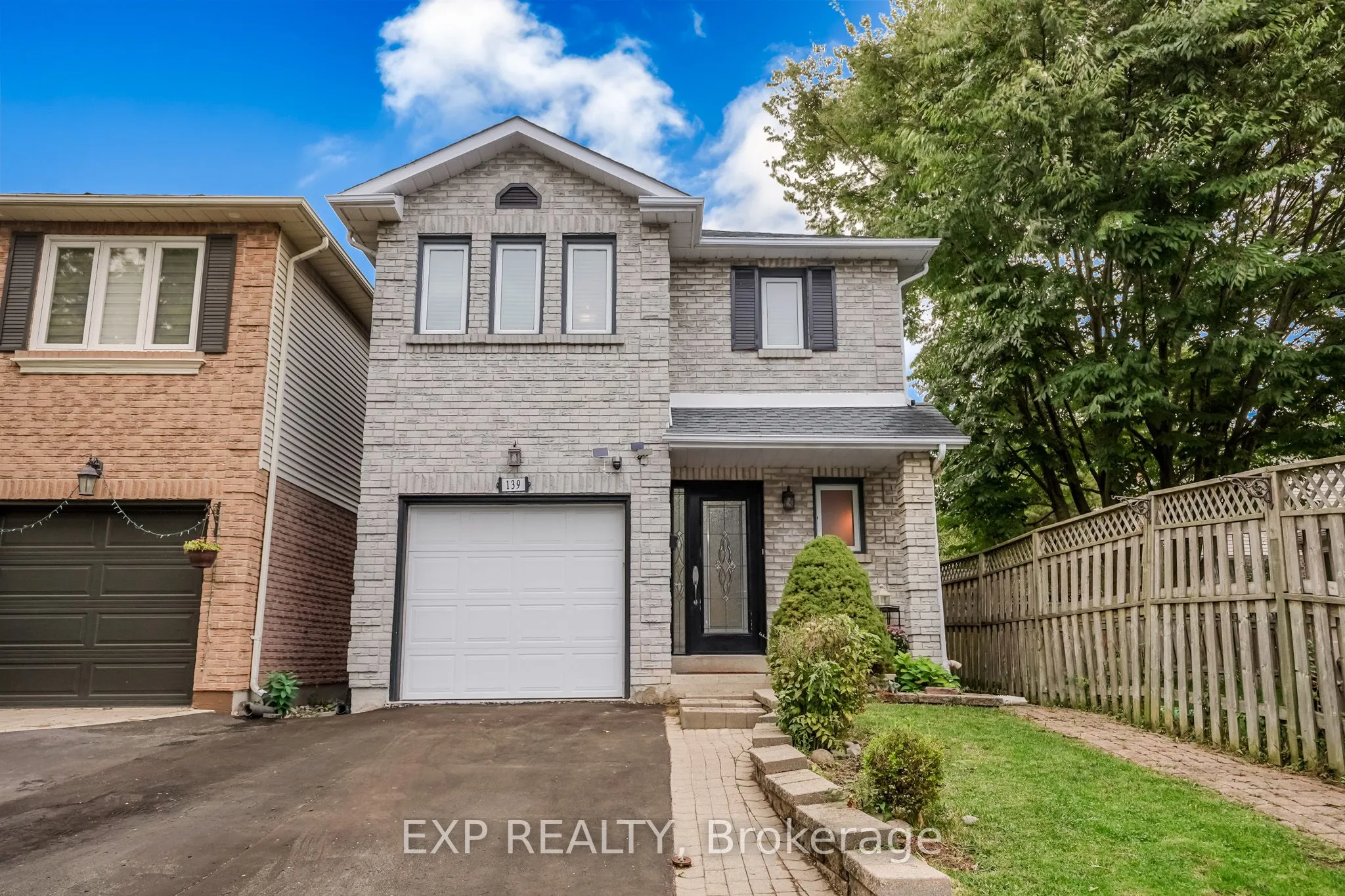 139 Adele Crescent, ON L1J 7X7