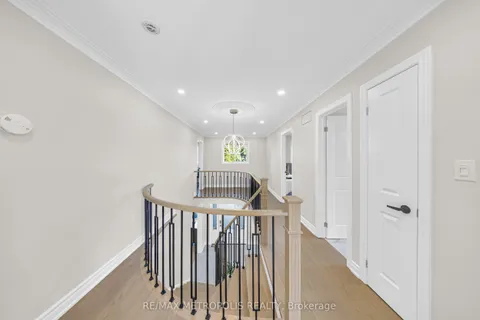 296 Thornton Road, ON L1J 6T7