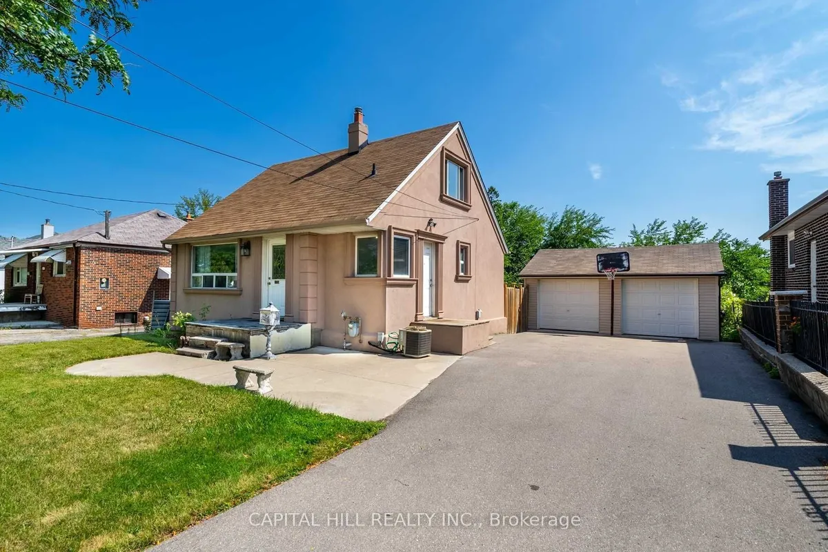 1223 B Pharmacy Avenue, ON M1R 2H8