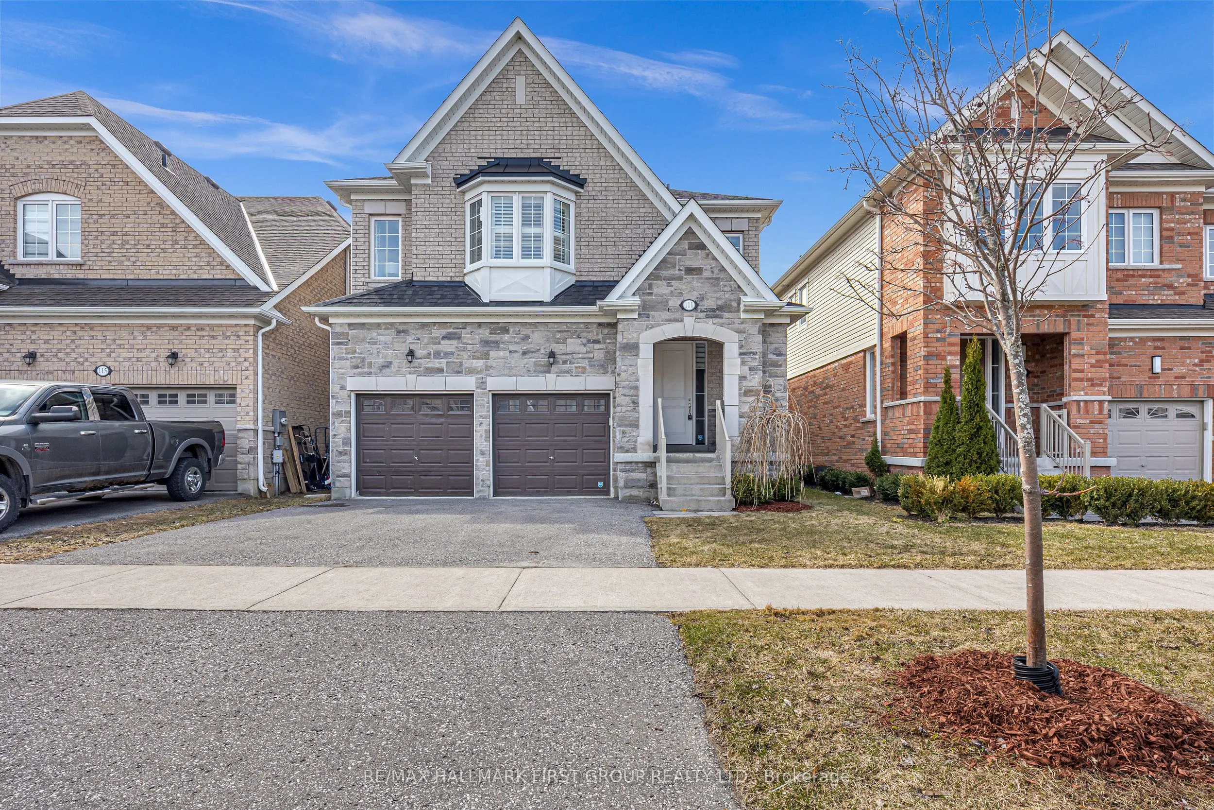 111 Fred Jackman Avenue, ON L1C 0T4