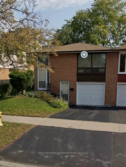 45 Hildenboro Square, ON M1W 1Y2