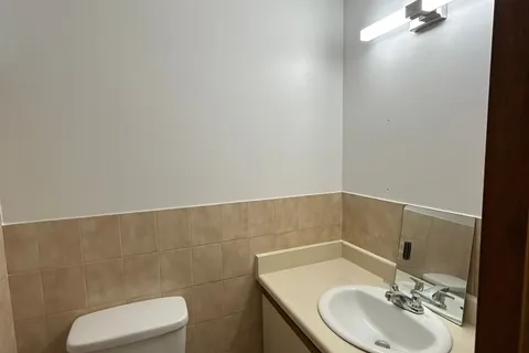 719 Keates Avenue, ON L1H 7Y3