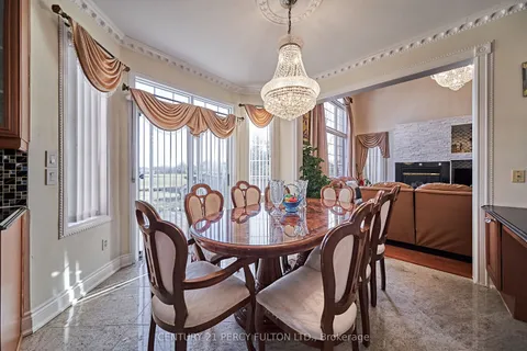 47 Vineyard Avenue, ON L1P 1X5